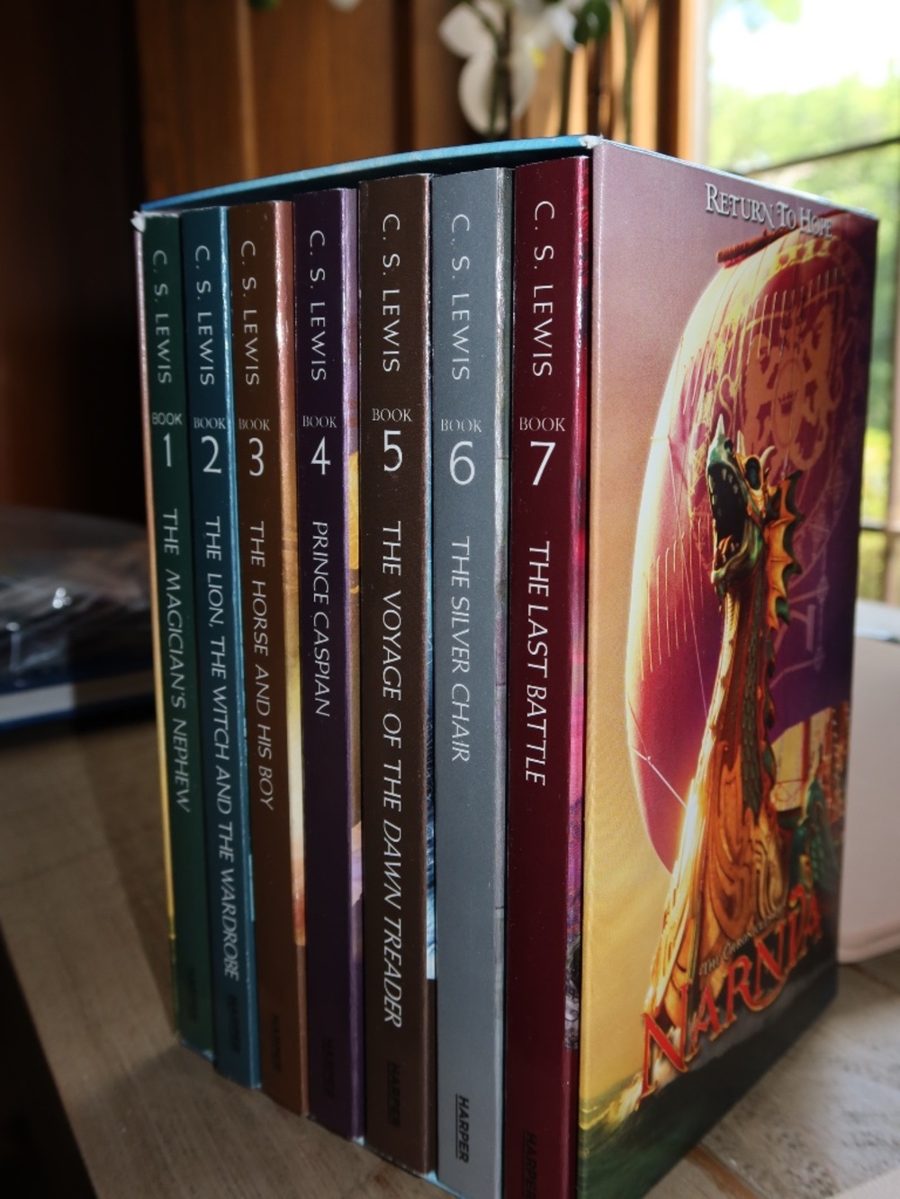 Narnia Book Set Books 1-7 Brand New